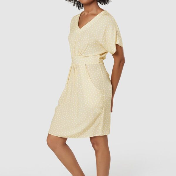 Closet London Cream V-Neck Tulip Print Dress