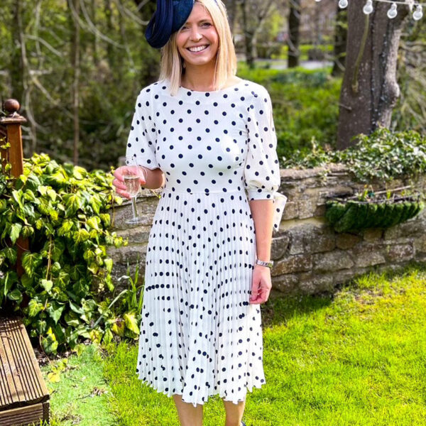 Closet London Ivory White Split sleeve Pleated A-Line Dress