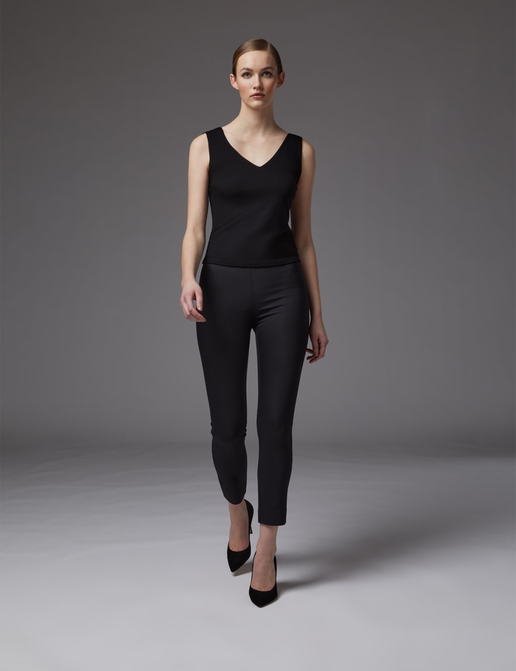 Lk Bennett Women's Jersey V-Neck Vest - M - Black, Ivory,Black