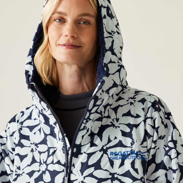 Regatta Women's Waterproof Hooded Borg Lined Changing Robe - S-M - Navy Mix, Navy Mix