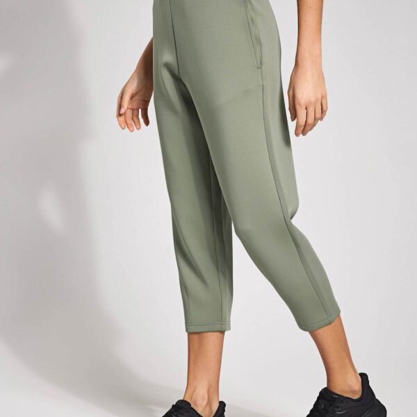 Born Women's Isolde Relaxed Cropped Joggers - M - Grey, Grey