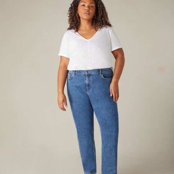 Live Unlimited London Women's Cotton Rich Mid Rise Mom Jeans - 22PET - Mid Blue, Mid Blue