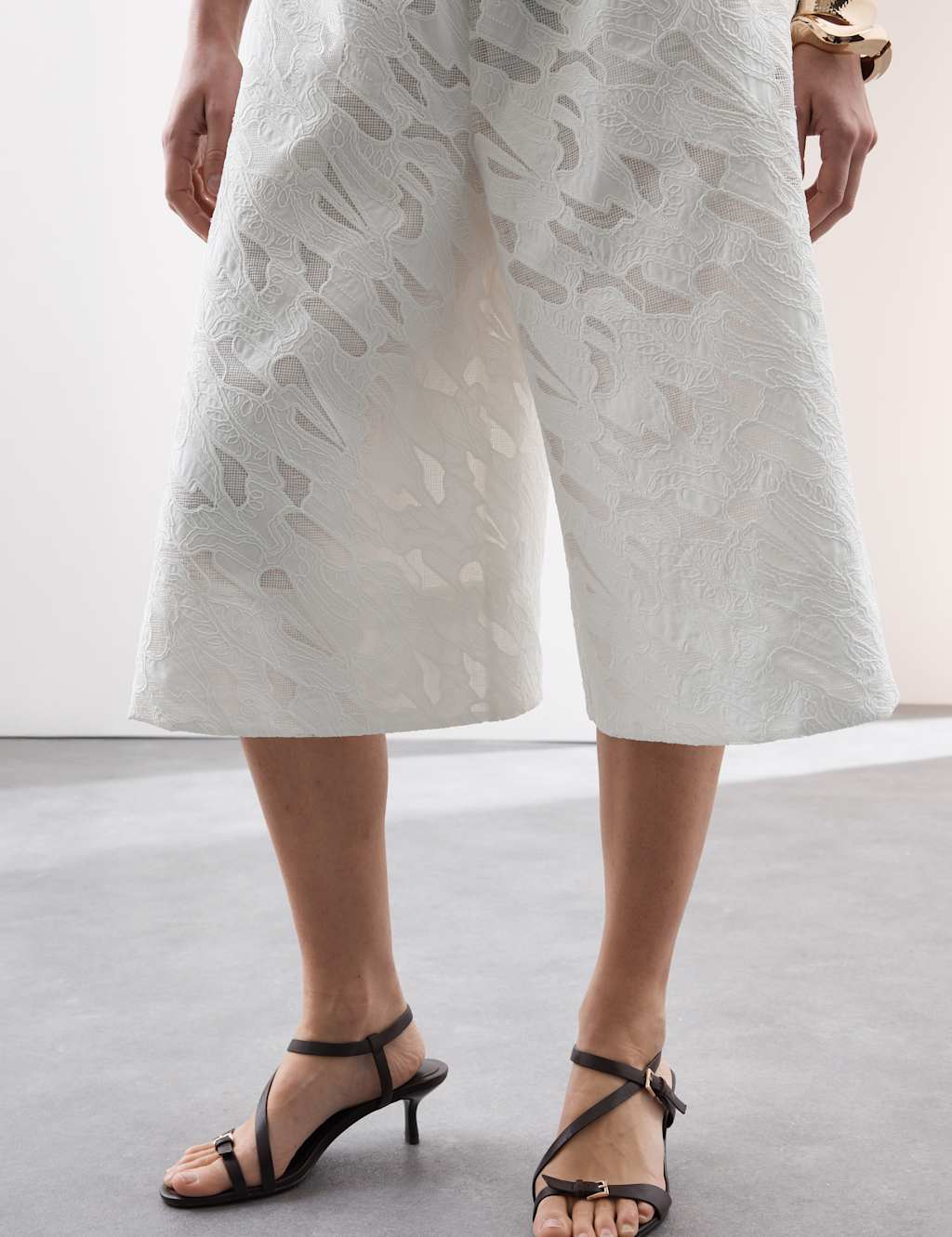 Autograph Women's Pure Cotton Broderie Detail Wide Leg Culottes - 10 - Soft White, Soft White