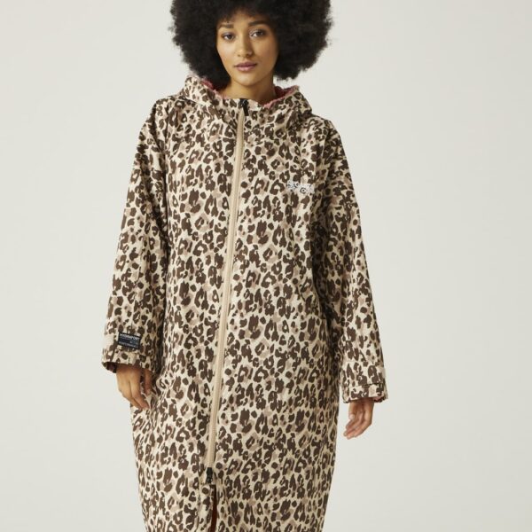 Regatta Women's Waterproof Animal Print Changing Robe - Beige Mix, Beige Mix