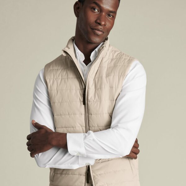 Charles Tyrwhitt Men's Lightweight Quilted Gilet - S - Stone, Brown,Stone