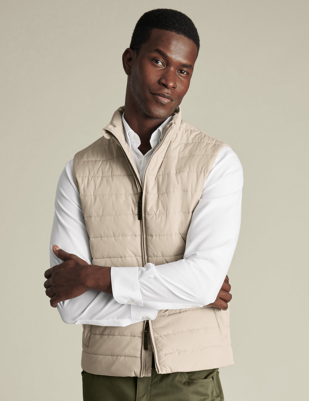 Charles Tyrwhitt Men's Lightweight Quilted Gilet - S - Stone, Brown,Stone