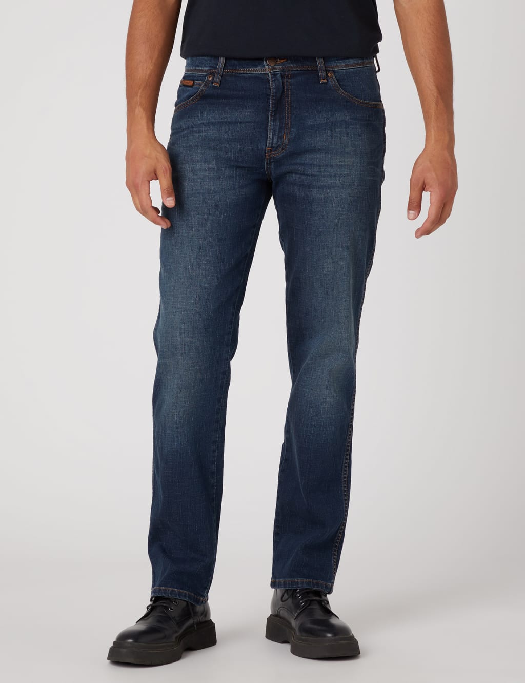 Wrangler Men's Straight Fit 5 Pocket Jeans - 30/30 - Blue Denim, Blue Denim