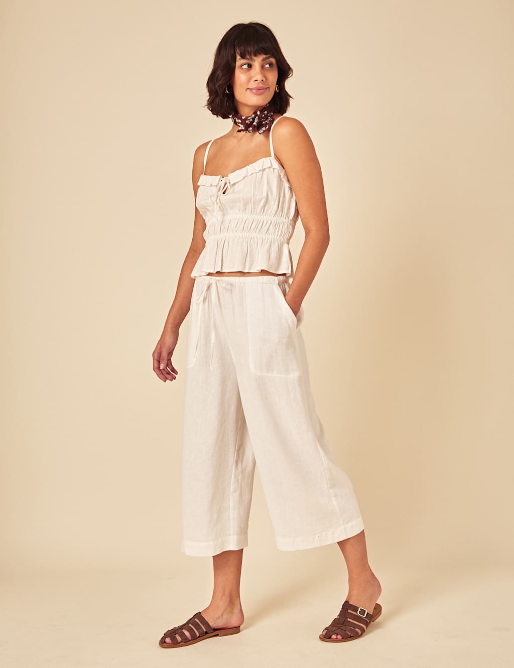 Nobody's Child Women's Linen Rich Drawstring Cropped Trousers - 12 - White, White,Black