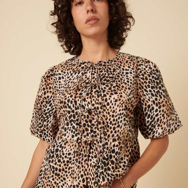 Nobody's Child Women's Pure Cotton Animal Print Collarless Tie Front Puff Sleeve Blouse - 14 - Beige Mix, Beige Mix