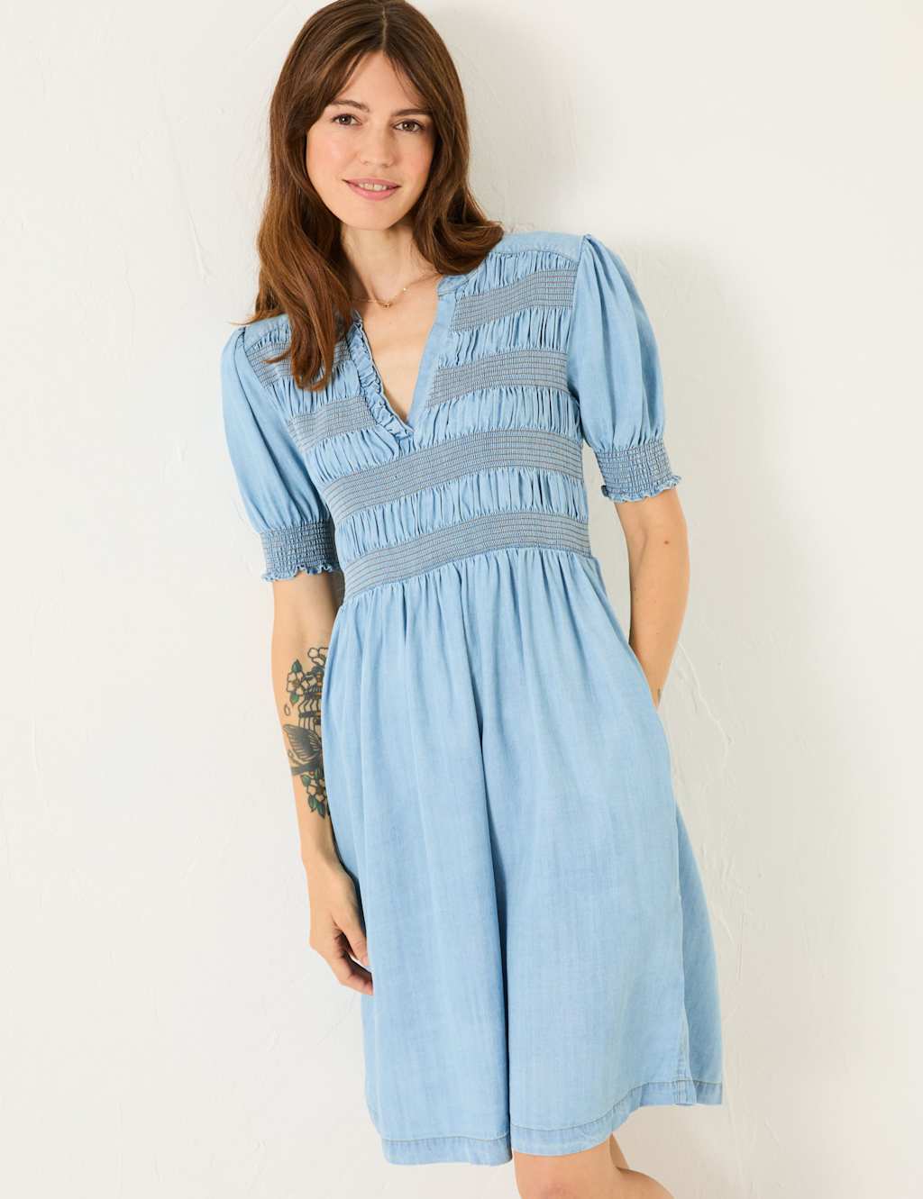 Fatface Women's Lyocell Denim V-Neck Shirred Waisted Dress - 12REG - Blue Denim, Blue Denim