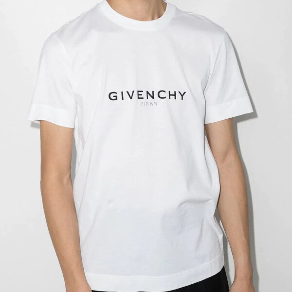 Givenchy Mens Reverse Paris Logo Print T-Shirt in White Cotton - Size Large