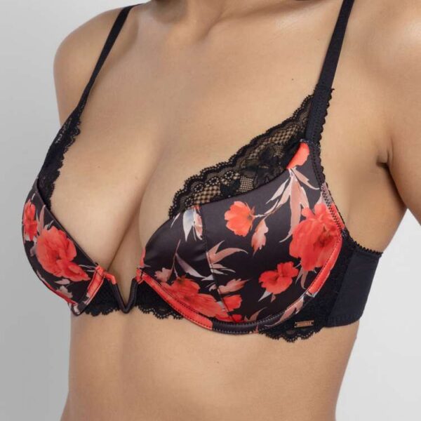 JEMMA DEMI BRA