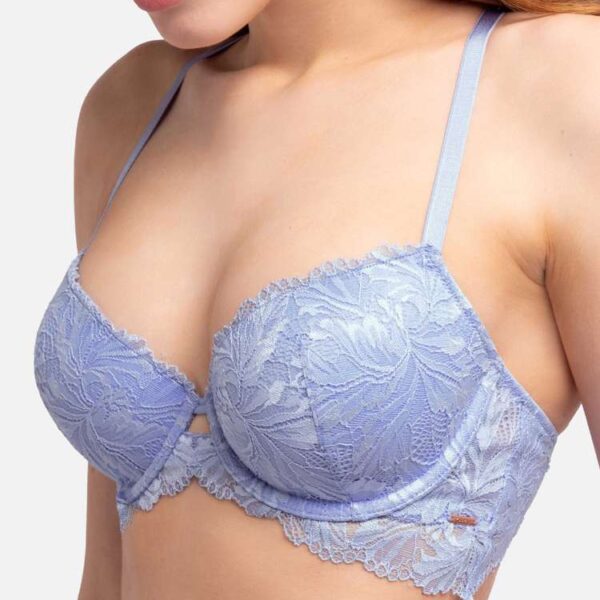 KATIANA DEMI BRA