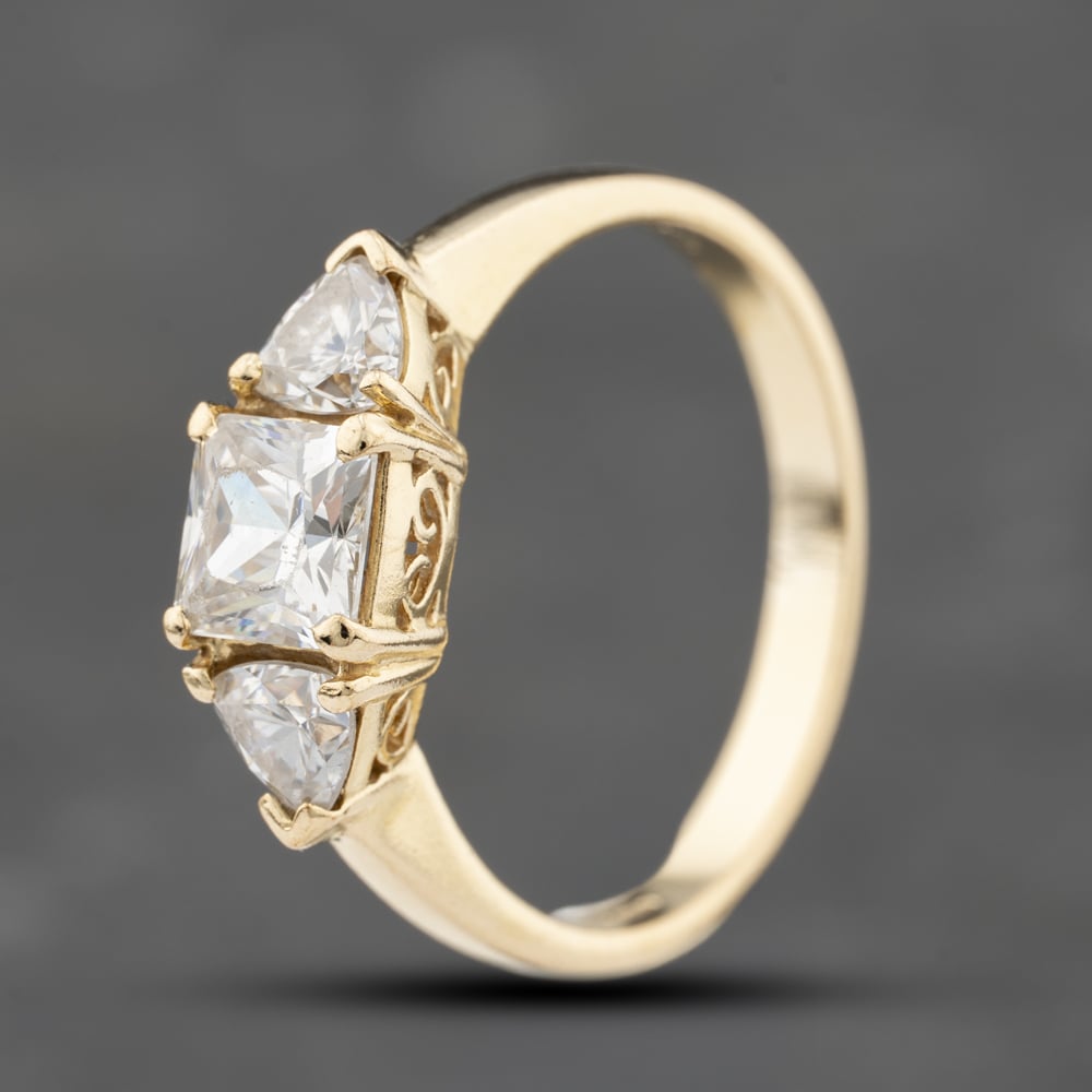 Pre-Owned 18ct Yellow Gold Cubic Zirconia Three Stone Ring 41103636