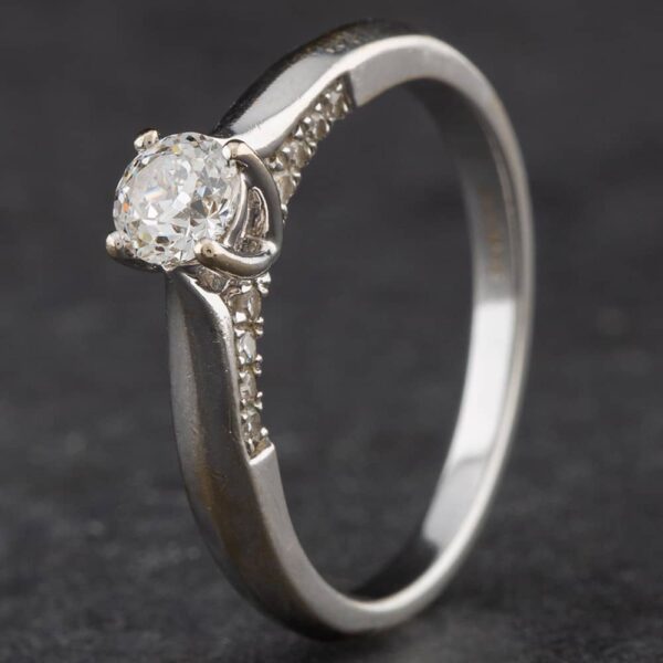 Pre-Owned 18ct White Gold 0.30ct Diamond Solitaire Ring 4112033