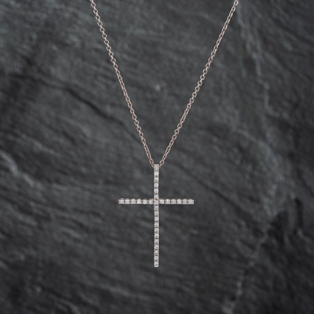 Pre-Owned 18ct White Gold 0.30ct Brilliant Cut Diamond Cross Pendant & 19 Inch Trace Chain 41142676