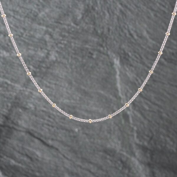 Pre-Owned 9ct Two Colour Gold Popcorn Style Beaded 16 Inch Mesh Chain 41162179