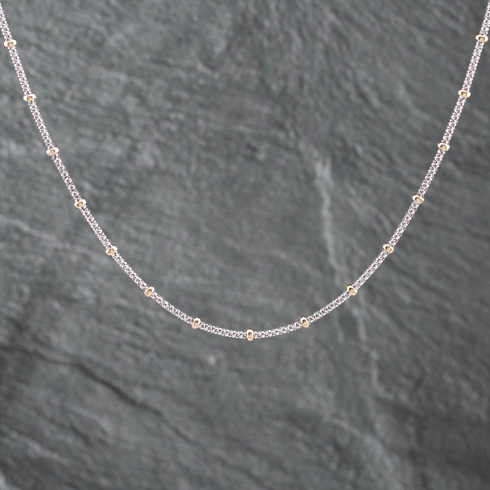 Pre-Owned 9ct Two Colour Gold Popcorn Style Beaded 16 Inch Mesh Chain 41162179
