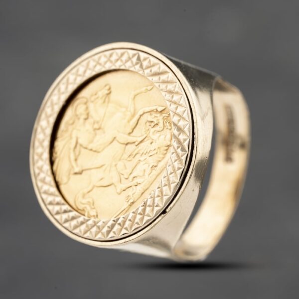 Pre-Owned 9ct Yellow Gold 1914 Half Sovereign Coin Ring 41201233