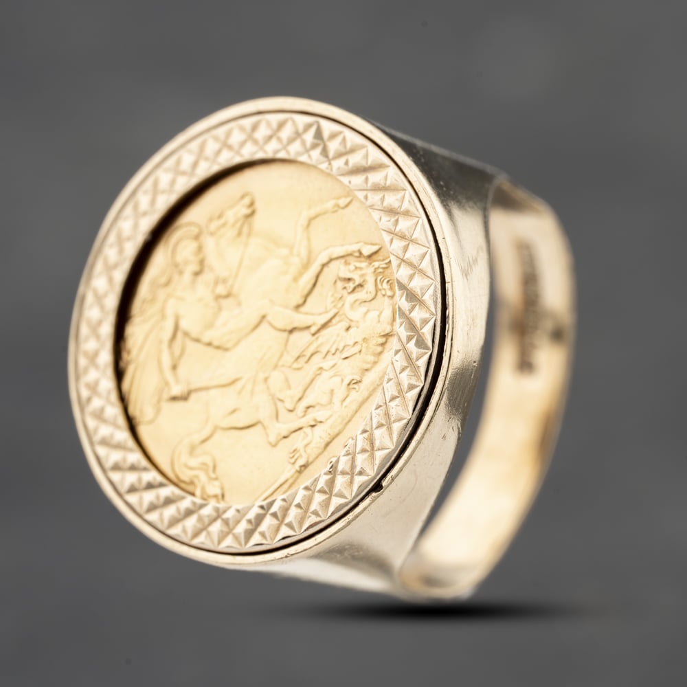 Pre-Owned 9ct Yellow Gold 1914 Half Sovereign Coin Ring 41201233