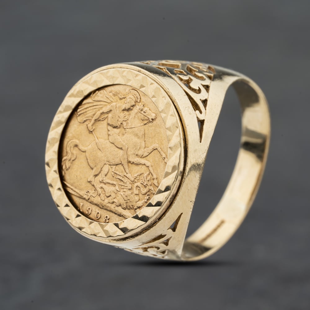 Pre-Owned 9ct Yellow Gold 1908 Edward VII Half Sovereign Coin Ring 41201267BND