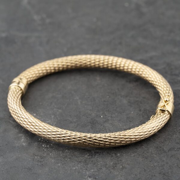 Pre-Owned 9ct Yellow Gold Hinged Bangle 41211396