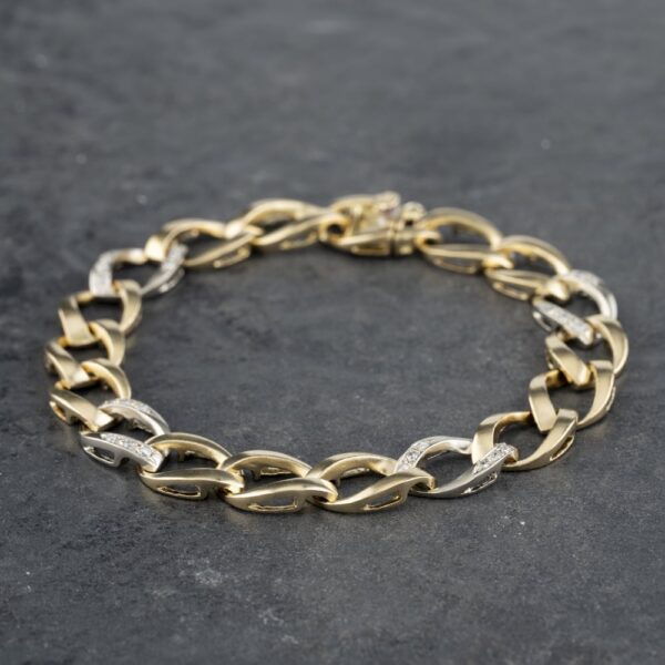 Pre-Owned 18ct Two Colour Gold Diamond Set 7 Inch Curb Chain Bracelet 41281429