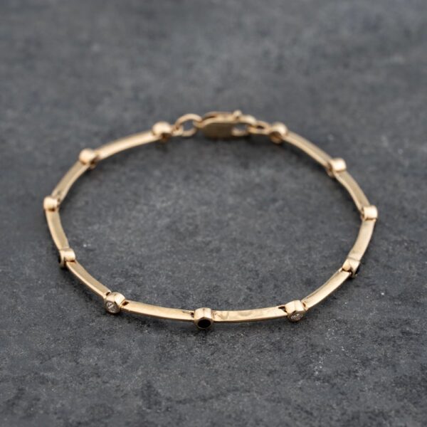 Pre-Owned 9ct Yellow Gold Diamond & Sapphire Articulating 6.5 Inch Bar Bracelet 41281637