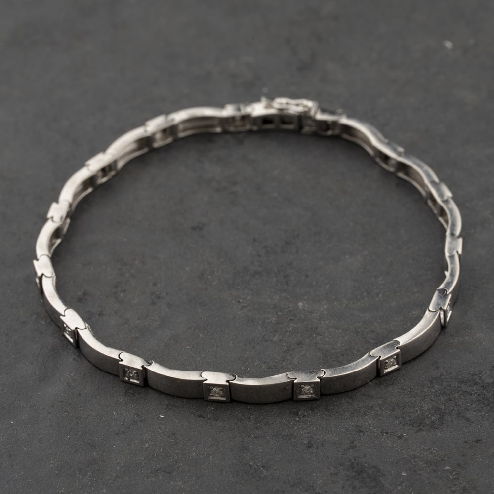 Pre-Owned 9ct White Gold 0.21ct Brilliant Cut Bar Linked 7.25 Inch Bracelet 41281798