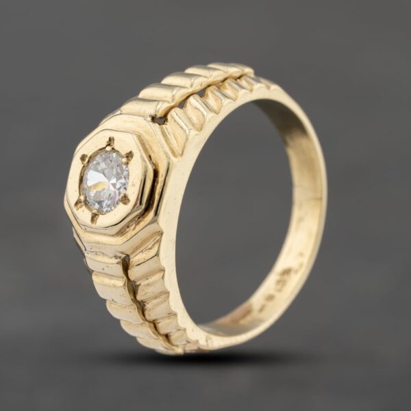 Pre-Owned Cubic Zirconia Oblong Brick Style Shoulders Signet Ring 41341722