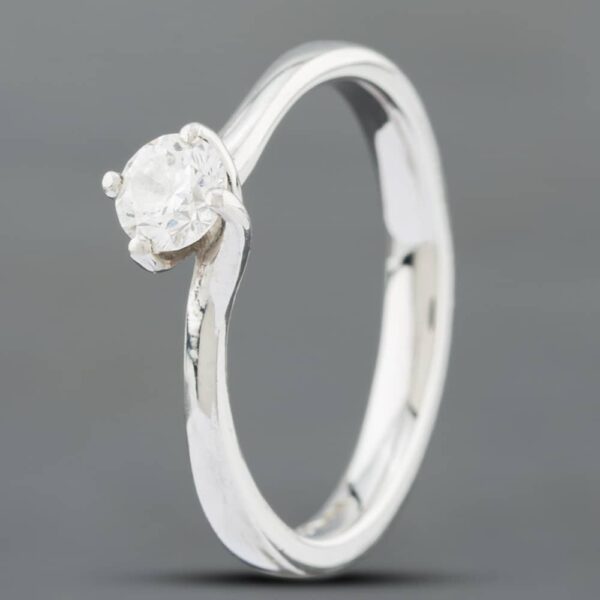 Pre-Owned Platinum Certificated 0.31ct Brilliant Cut Diamond Solitaire Ring 41481488