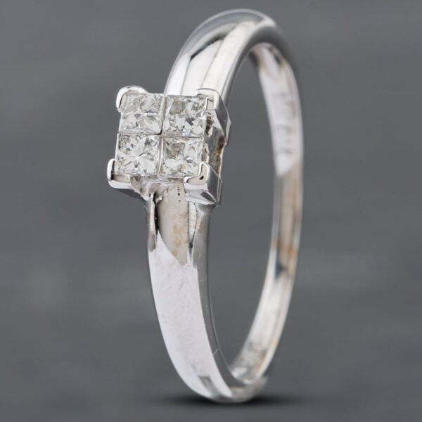 Pre-Owned 18ct White Gold 0.20ct Princess Cut Diamond Four Stone Ring 41481537