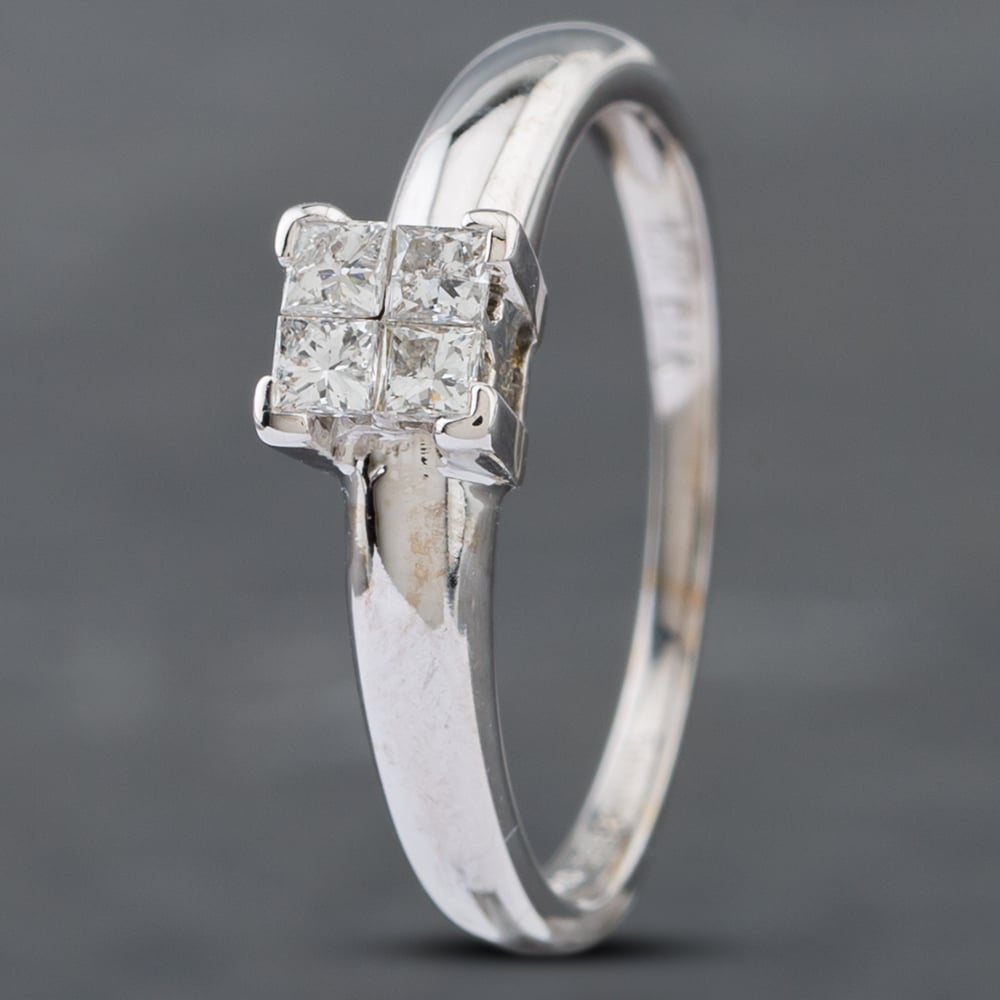 Pre-Owned 18ct White Gold 0.20ct Princess Cut Diamond Four Stone Ring 41481537