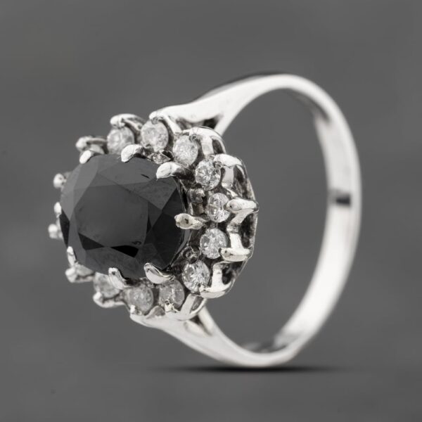 Pre-Owned 9ct White Gold Sapphire & Brilliant Cut Diamond Oval Cluster Ring 41481763