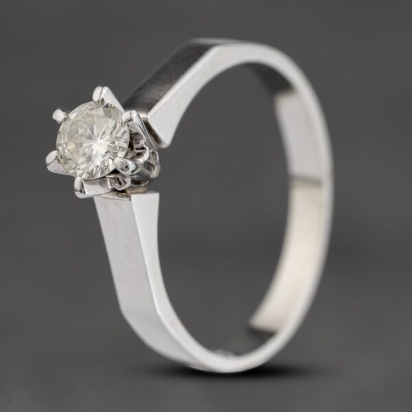 Pre-Owned 18ct White Gold 0.45ct Brilliant Cut Diamond Solitaire Ring 41482031
