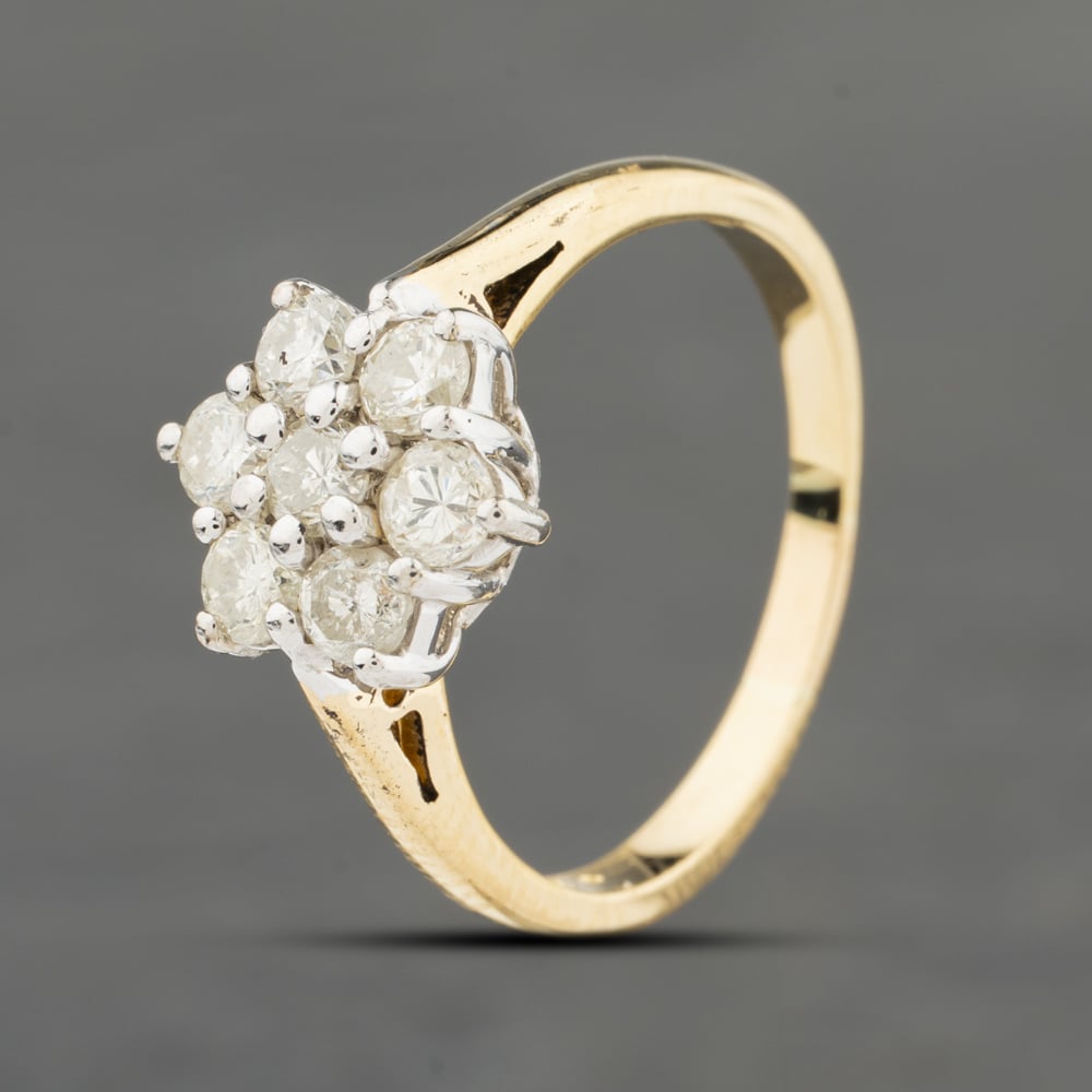 Pre-Owned 18ct Yellow Gold 0.75ct Brilliant Cut Diamond Cluster Ring 41482044