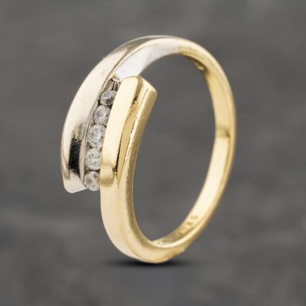 Pre-Owned 9ct Two Colour Gold 0.15ct Brilliant Cut Diamond Crossover Five Stone Ring 41482055