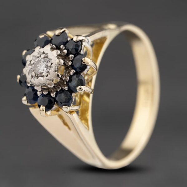 Pre-Owned 18ct Yellow Gold Sapphire & 0.10ct Diamond Cluster Ring 41482066