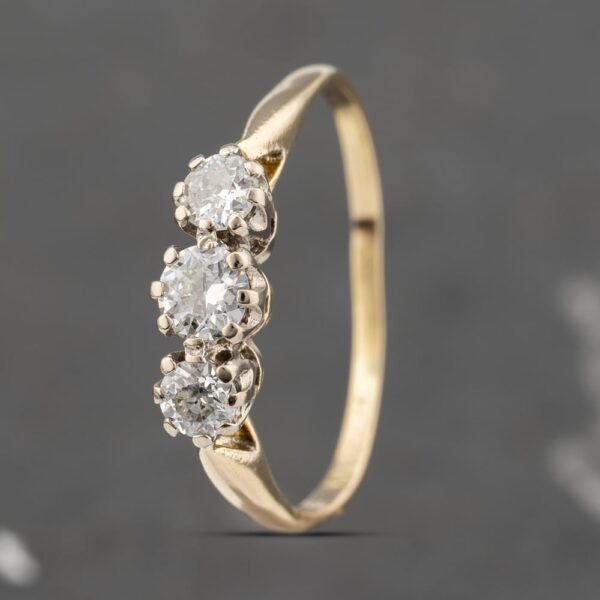 Pre-Owned Antique 18ct Yellow Gold 0.55ct Brilliant Cut Diamond Three Stone Ring 41482224