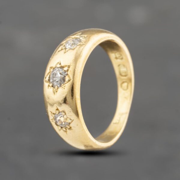 Pre-Owned Vintage 18ct Yellow Gold 0.25ct Diamond Three Stone Ring 41482283