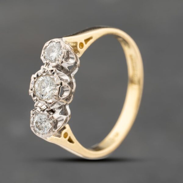 Pre-Owned Yellow Gold 0.40ct Brilliant Cut Diamond Three Stone Ring 41482358