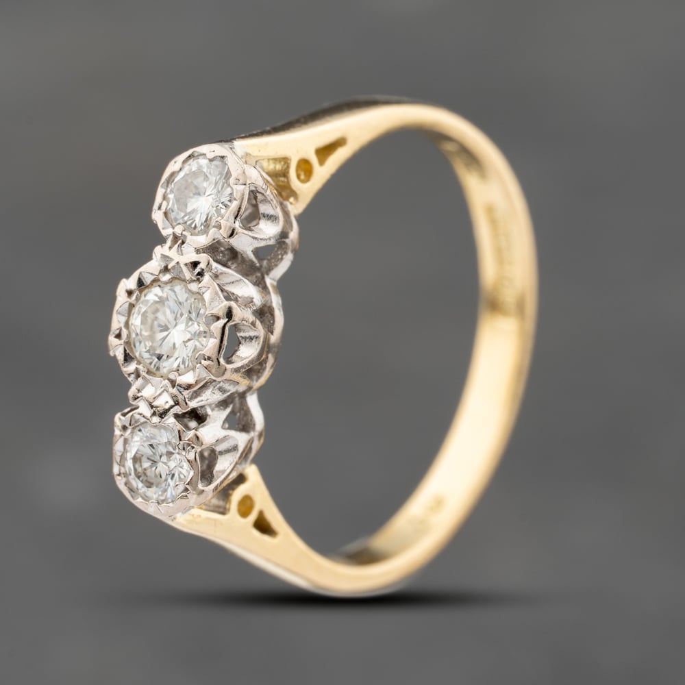 Pre-Owned Yellow Gold 0.40ct Brilliant Cut Diamond Three Stone Ring 41482358