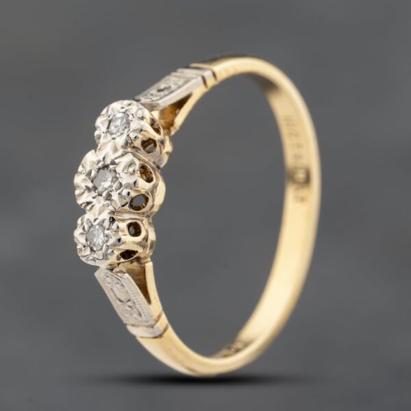 Pre-Owned 18ct Yellow Gold Diamond Three Stone Ring 41482384