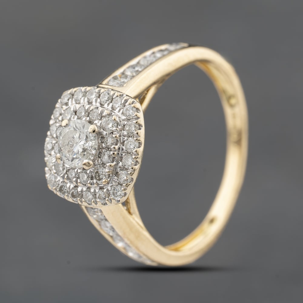 Pre-Owned 18ct Yellow Gold Diamond Shoulder Set Tiered Cluster Ring 41482395