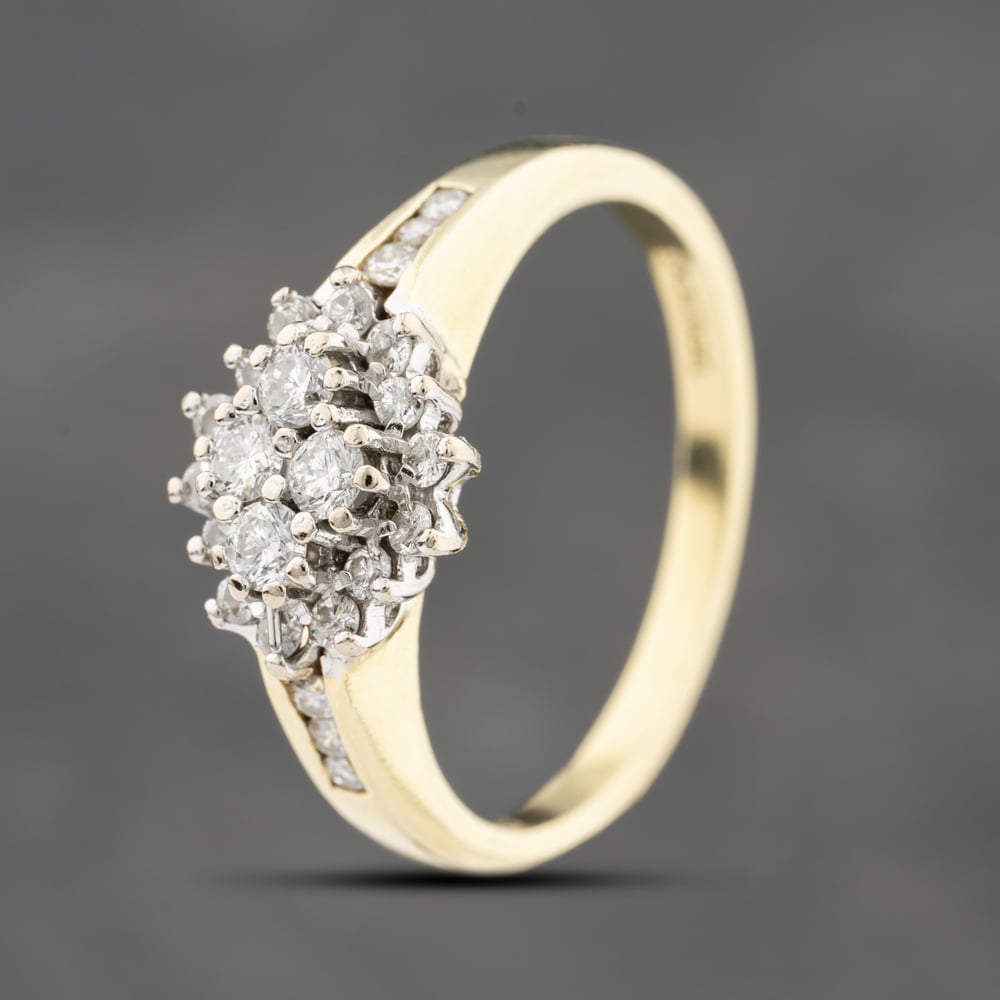 Pre-Owned 18ct Yellow Gold 0.50ct Brilliant Cut Diamond Shoulder Set Cluster Ring 41482432