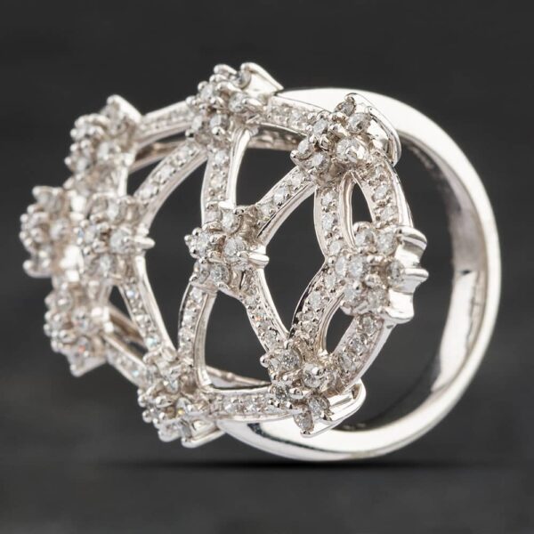 Pre-Owned Platinum 1.31ct Brilliant Cut Diamond Large Oval Abstract Cluster Ring 4148458