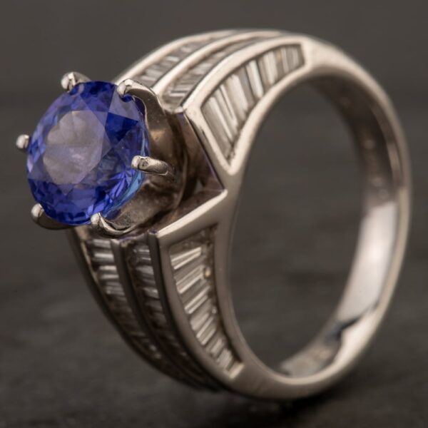 Pre-Owned Platinum Tanzanite Ring 4232028