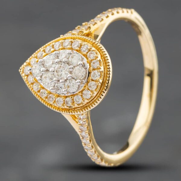 Pre-Owned 14ct Yellow Gold 0.50ct Brilliant Cut Diamond Pear Shaped Cluster Ring 43091004