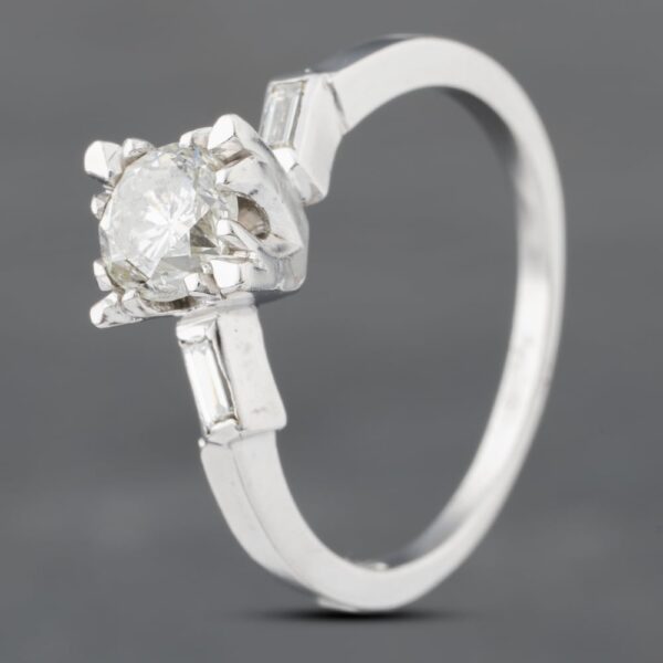 Pre-Owned 9ct White Gold 0.75ct Brilliant Cut Diamond Solitaire Ring 43121162