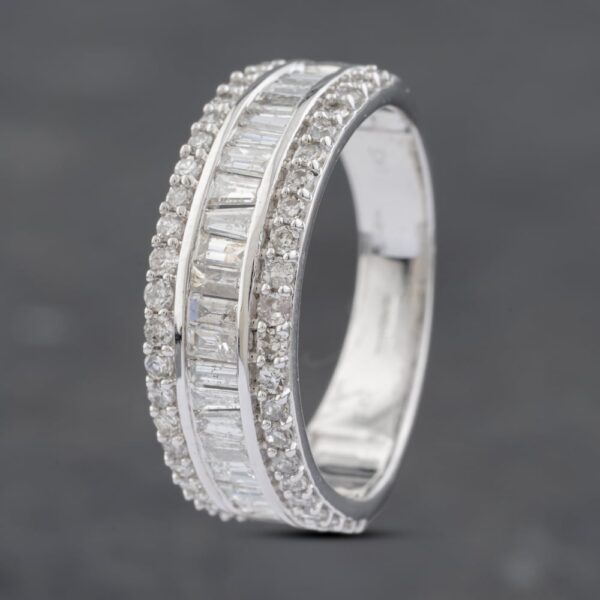 Pre-Owned 14ct White Gold 1.00ct Diamond Band Ring 43121209